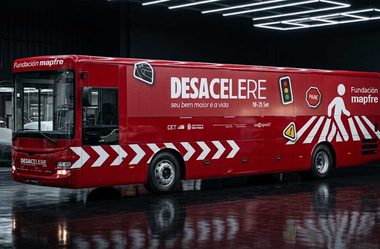 Escape room gratuito dentro de ônibus circula por São Paulo com foco em educação no trânsito