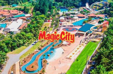 Magic City em Suzano: Um Guia Prático do Parque Aquático Grudado em SP